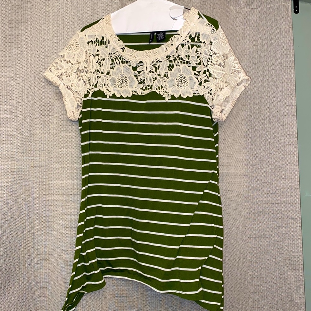 New Direction Crochet Olive green top -XL